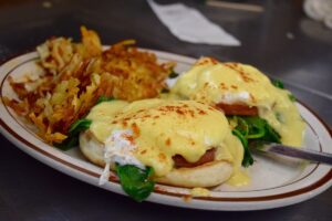 Dinos-bene2 1200x800